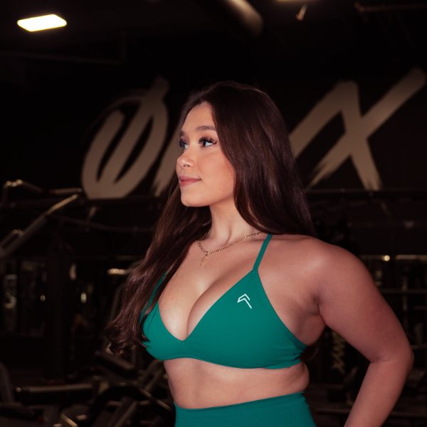 Krisellie Adriana